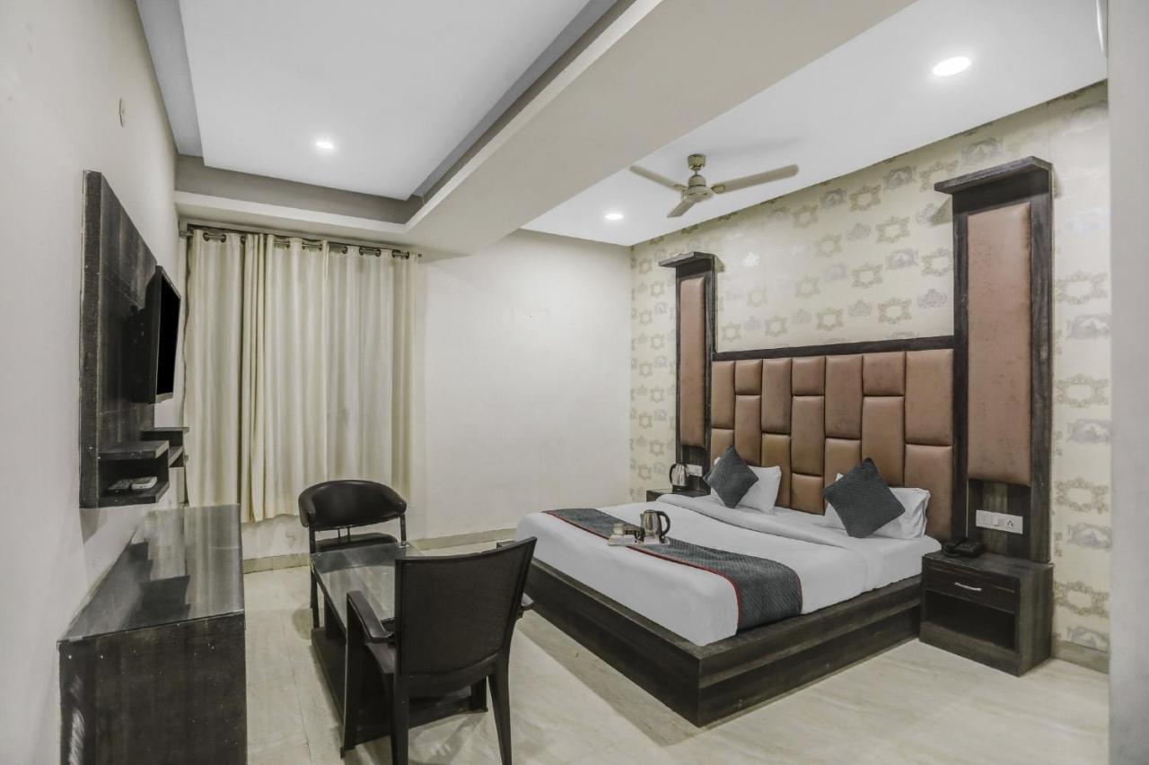 Townhouse 22956 Hotel Grand Residency Delhi  Extérieur photo
