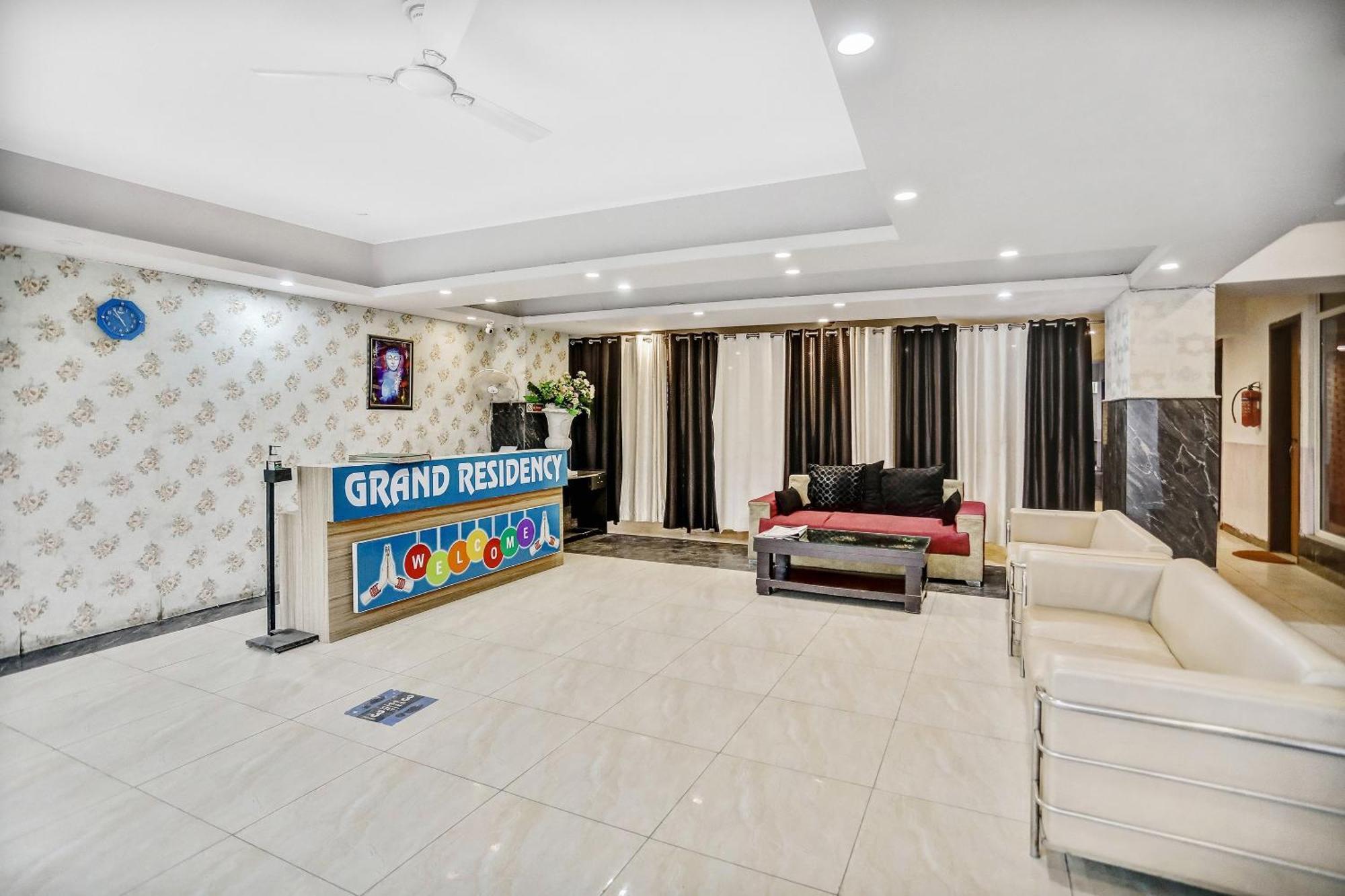 Townhouse 22956 Hotel Grand Residency Delhi  Extérieur photo