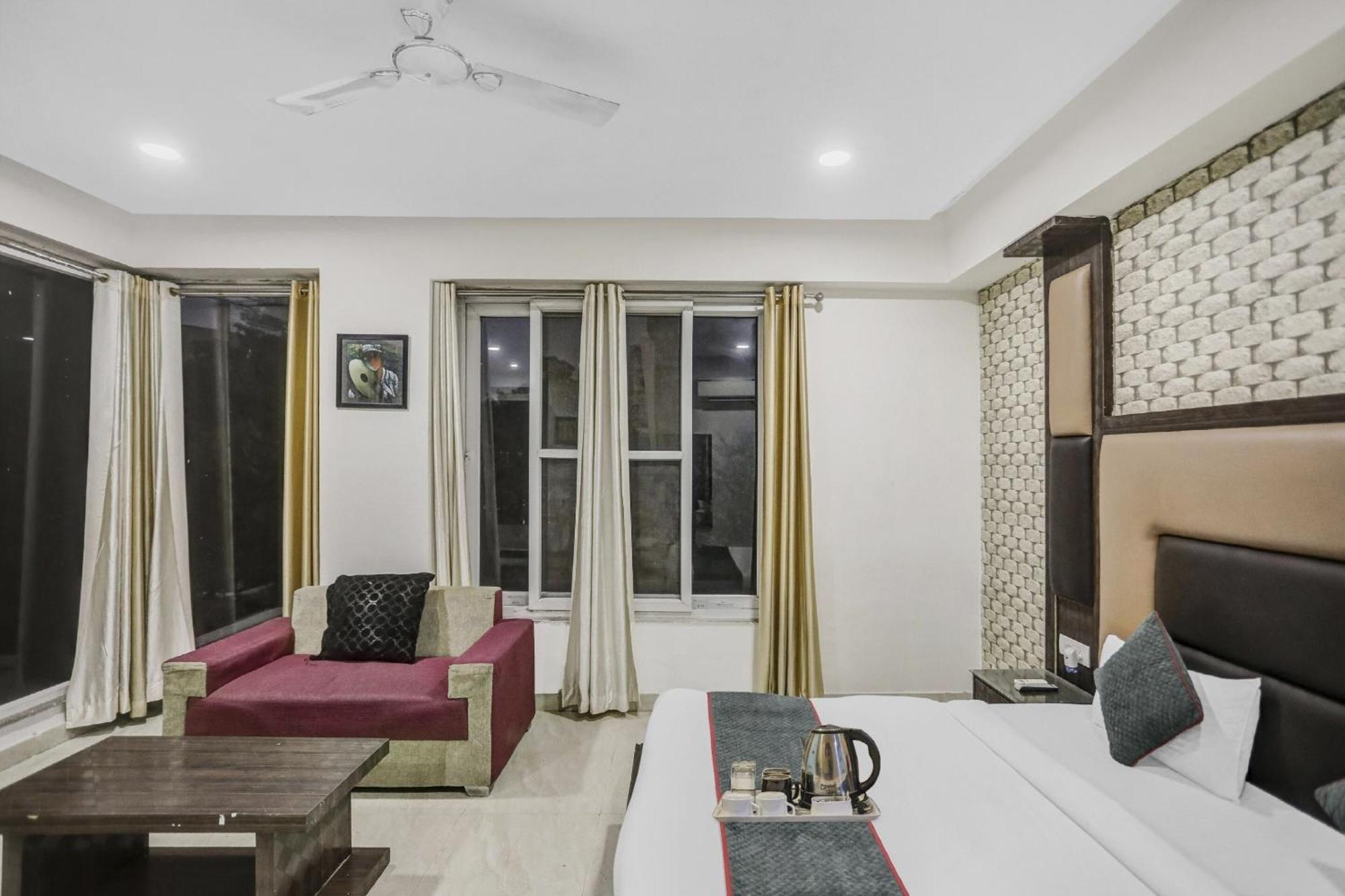 Townhouse 22956 Hotel Grand Residency Delhi  Extérieur photo